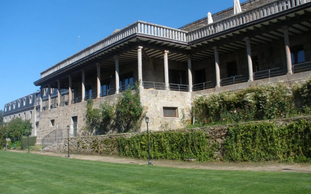 Parador De Gredos