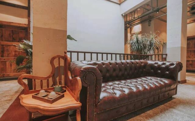 Lingshang 1941 Inn