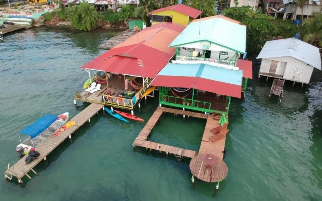 Hostal Green Coast