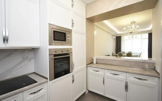 Luxury white apartment