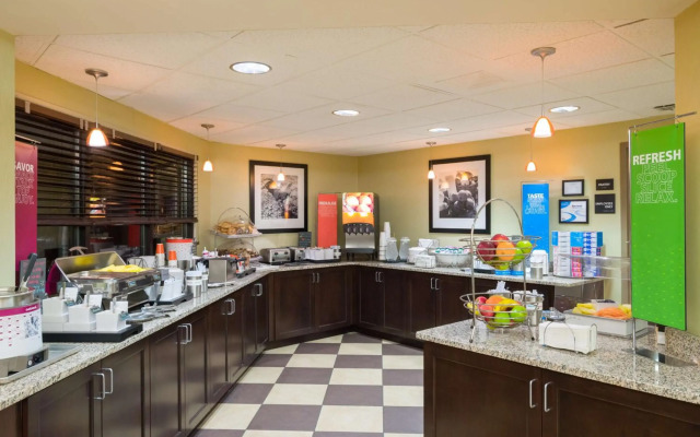 Larkspur Landing Select Carlisle