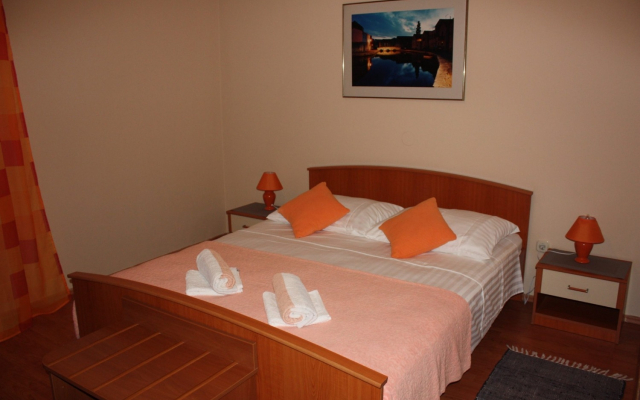 Apartment Niko - with pool : A4 Jelsa, Island Hvar