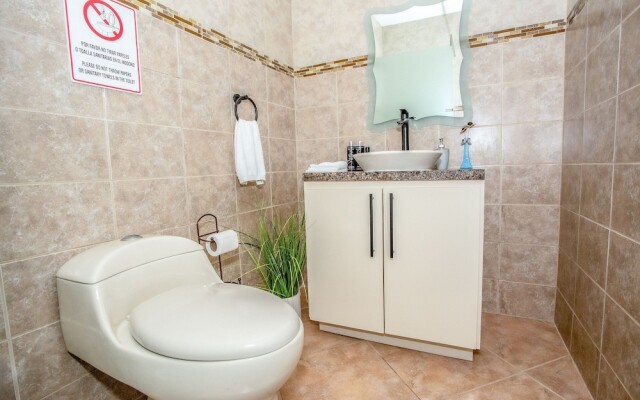 EcoMar Rentals Apartment 3/2