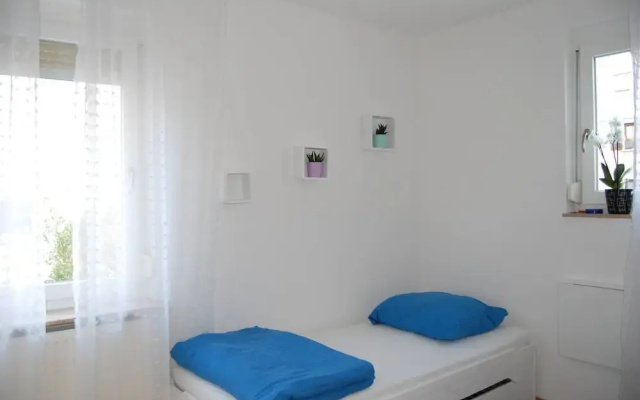 Fewo Reutlingen Heinestrasse DG