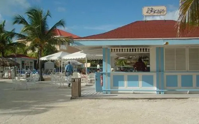 Le Flamboyant Hotel and Resort