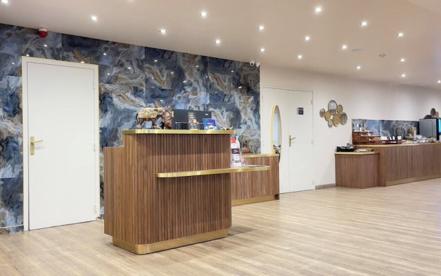 Hotel Comfort Inn Orleans Saran