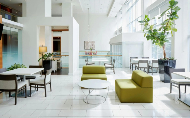 Delta Hotels by Marriott Ottawa City Centre