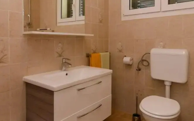 Beautiful three bedroom country house