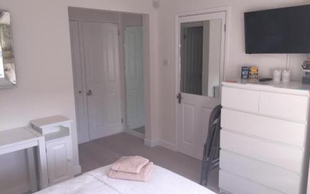 Little Dene BB