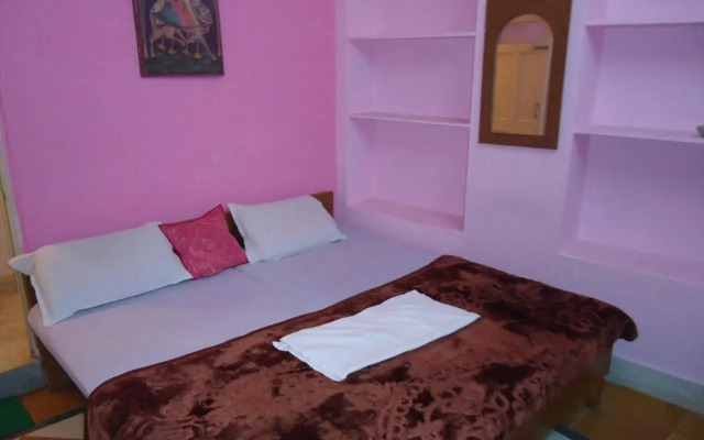 Ganesh Guest House