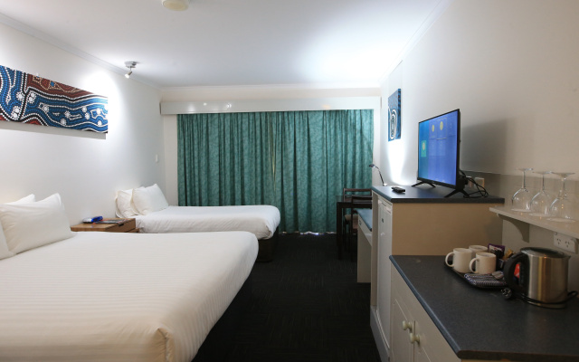 Stay at Alice Springs Hotel