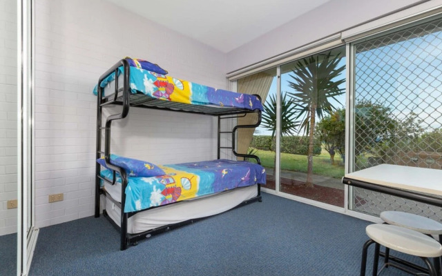 Retreat Beside The Beach - Unit One