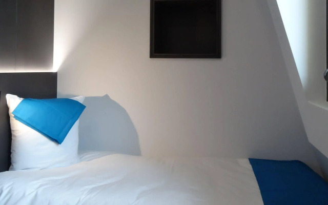 Sleep Well Youth Hostel