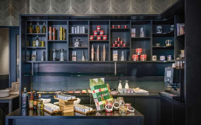 DoubleTree by Hilton Hotel Amsterdam - NDSM Wharf