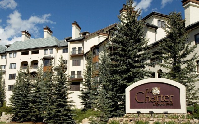 Luxury Charter Studio Vacation Rental With Quick Access to the Ski Slopes and Beaver Creek Village