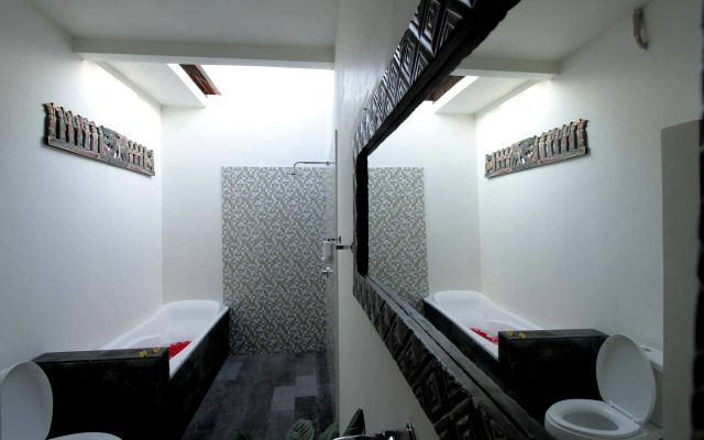 Maha Residence Guest House