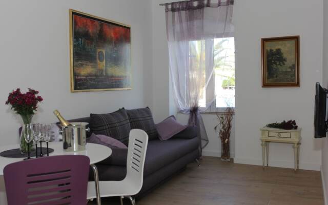 Apartment House Vitaic