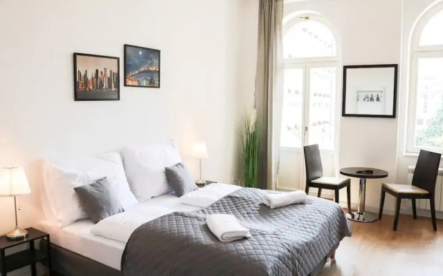 Rose suites and rooms