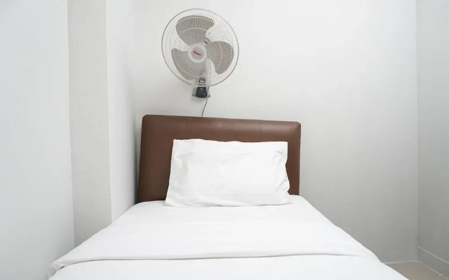 Tranquil Green Pramuka 2BR Apartment near Shopping Center