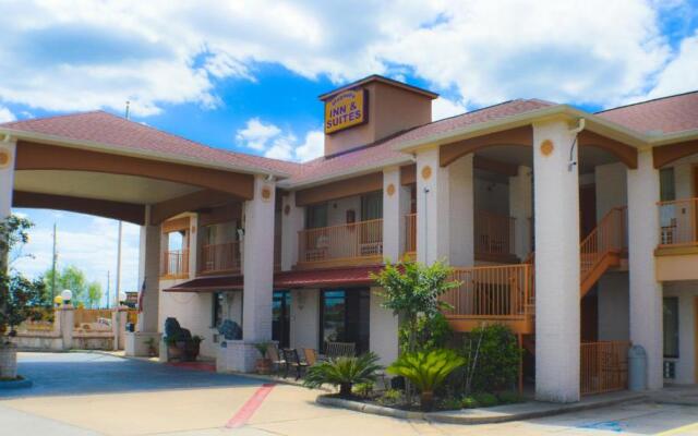 Magnolia Inn And Suites