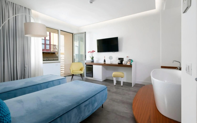 Tasso Suites & Spa