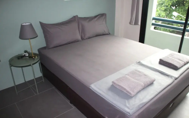Yamyen Hostel