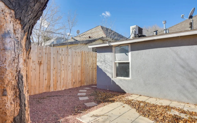 Near UNM & ABQ Biopark: East Dtwn Studio