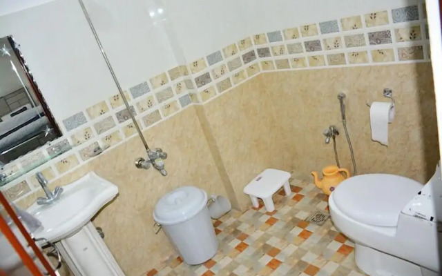 Khyber Guest House & Restaurant