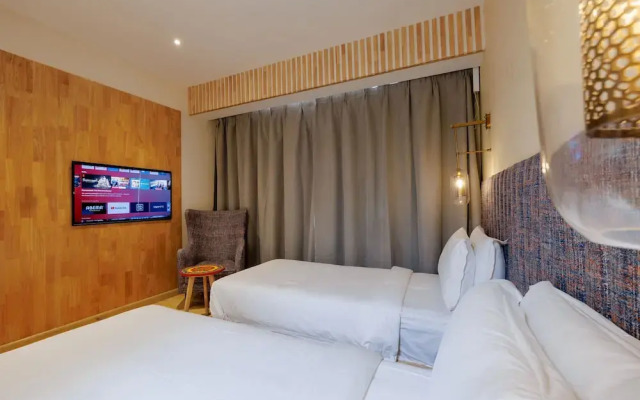 SQUARE hotel