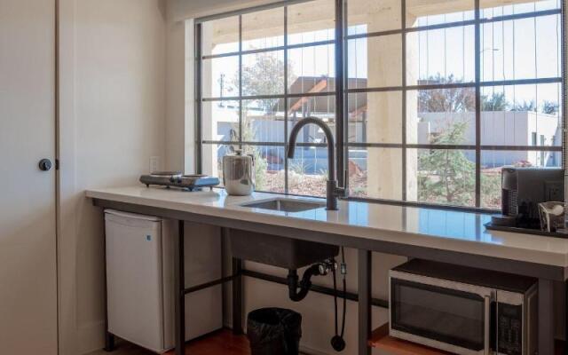 Best Friends Roadhouse and Mercantile