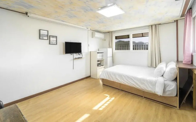 Yeongheungdo Ttobagi Pension