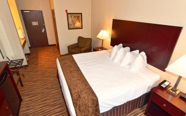 Cobblestone Inn & Suites - Clarion