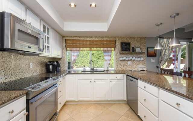 Casa Del Mar 4 Bedroom Home by RedAwning