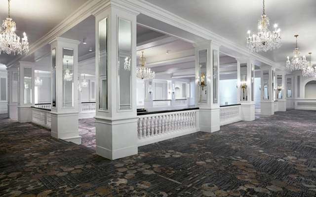The Mayflower Hotel, Autograph Collection