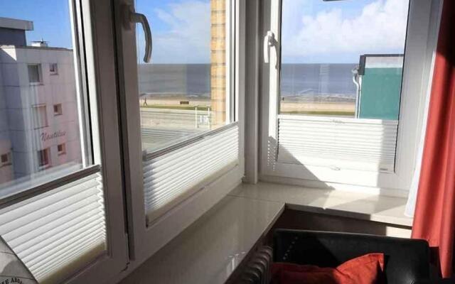 Kleine-Ferienwohnung-6-Strandnah-und-mit-Meerblick-im-Haus-Seeluft-Duhnen