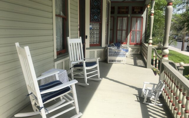 Gillis Grier Bed & Breakfast