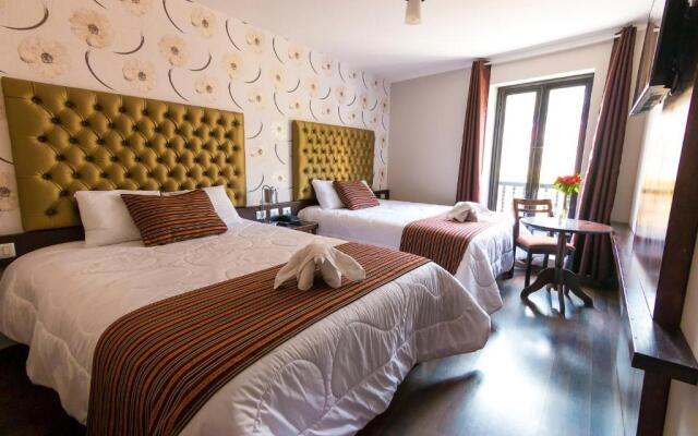 Ureta Hotel