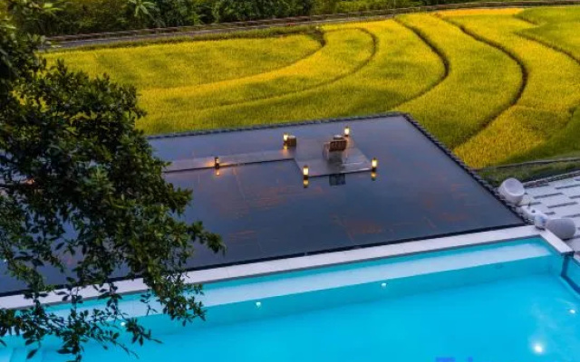 Yueqili · Zhixi Homestay (Shangnahui Branch, Wanfenglin Scenic Area, Xingyi) – Pool – Qianxinan