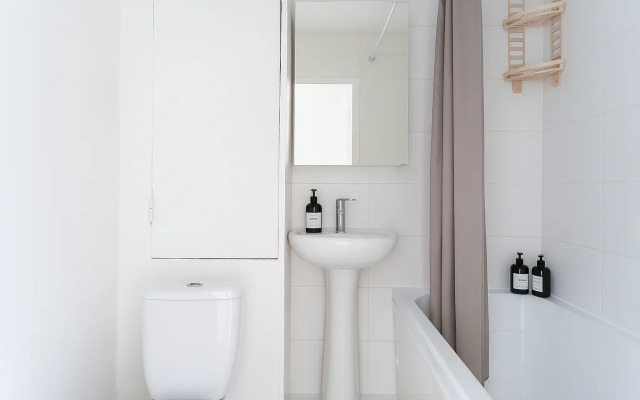 BestFlat24 (BestFlat24) on Zarevy passage 5k1