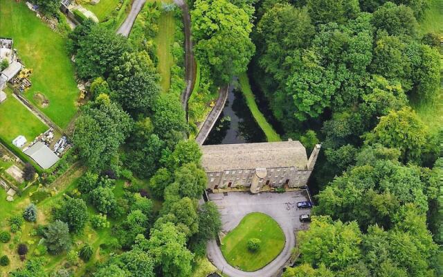 Hewenden Mill Holiday Homes