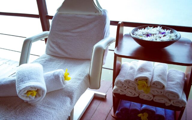 Malaika Beach Resort