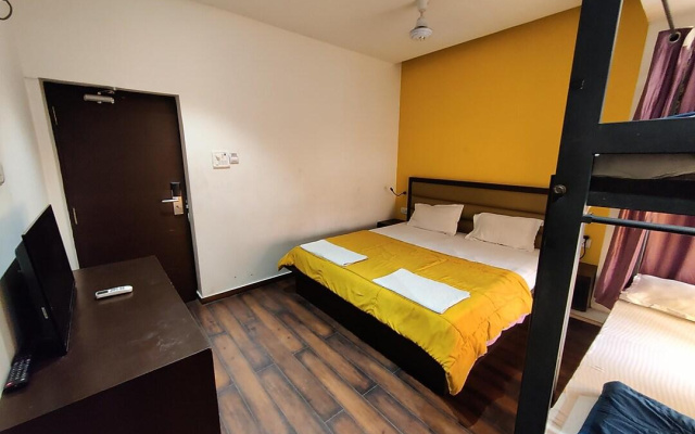 Joey's Hostel Agra
