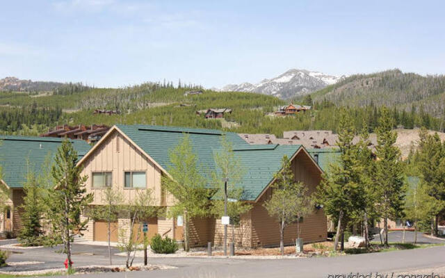 Alpenglow Condos at Big Sky Resort