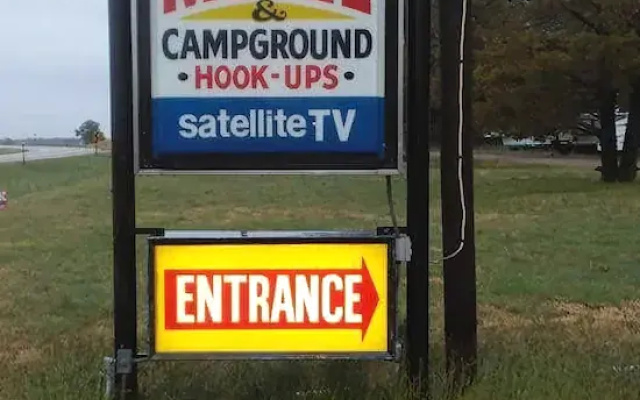 Meadow Park Motel & RV Park