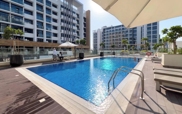 GLOBALSTAY. Azizi Riviera 34