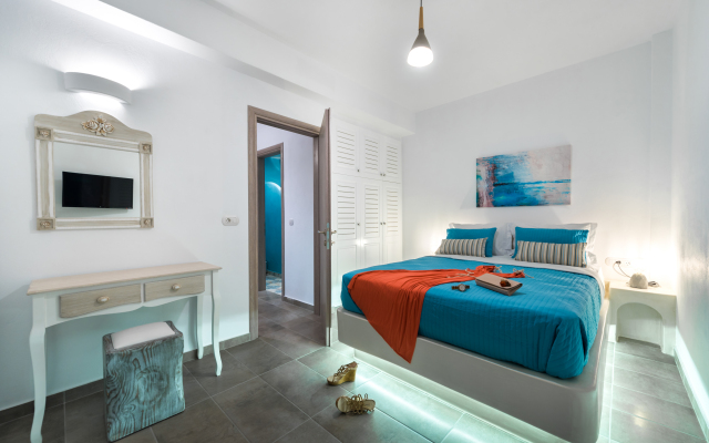 White Harmony Suites