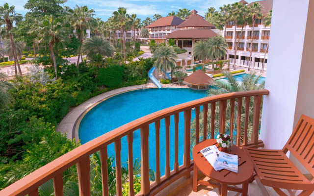 Amari Bangsaen (Formerly The Tide Resort Bangsaen)