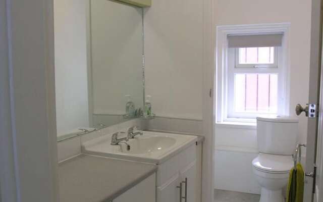 Winchester Street Apartment