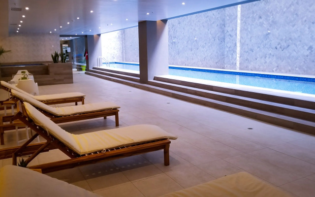 Luxury Residence Suites