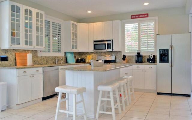 Central - Edgemere 738